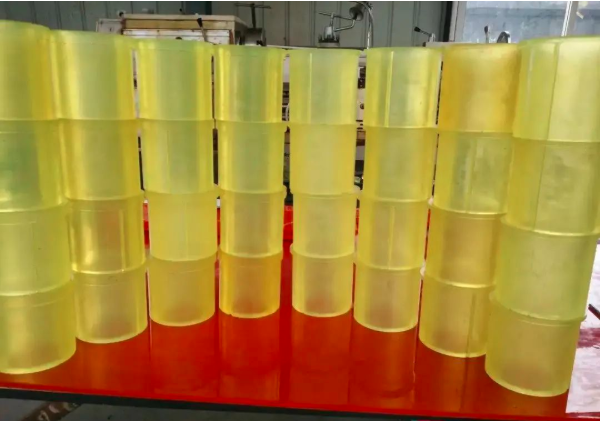 ผู้ผลิตเพสต์สี PU แนะนำคุณลักษณะและรายการทดสอบของวัสดุ PU ให้กับคุณ